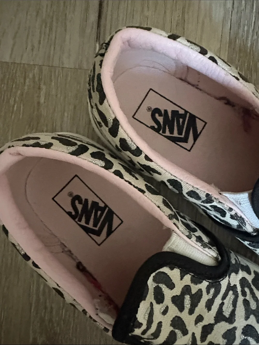 Vans Leopard Print Slip-On Sneakers with Pink Lining kids 12.5